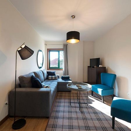 Lovelystay - Homey Feeling Flat W/ Free Parking ปอร์โต ภายนอก รูปภาพ