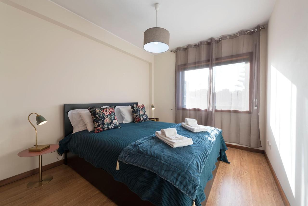 Lovelystay - Homey Feeling Flat W/ Free Parking ปอร์โต ภายนอก รูปภาพ
